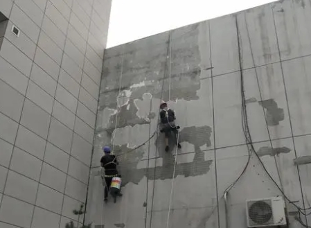 安顺市楼顶漏水维修公司分享下安顺市外墙防水的注意事项